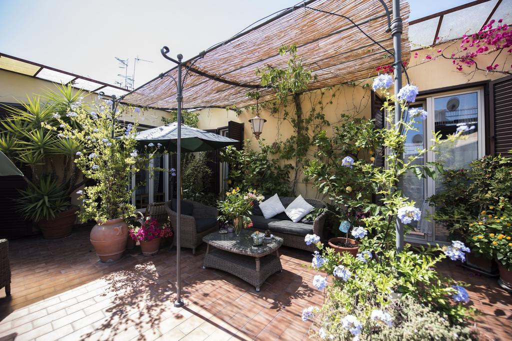 Terrazza Duomo Bed & Breakfast Naples Exterior photo